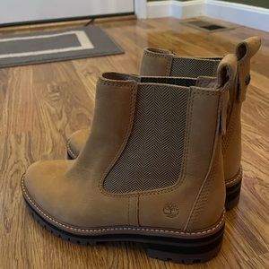 Women’s (size 7) Timberland Chelsea Boots